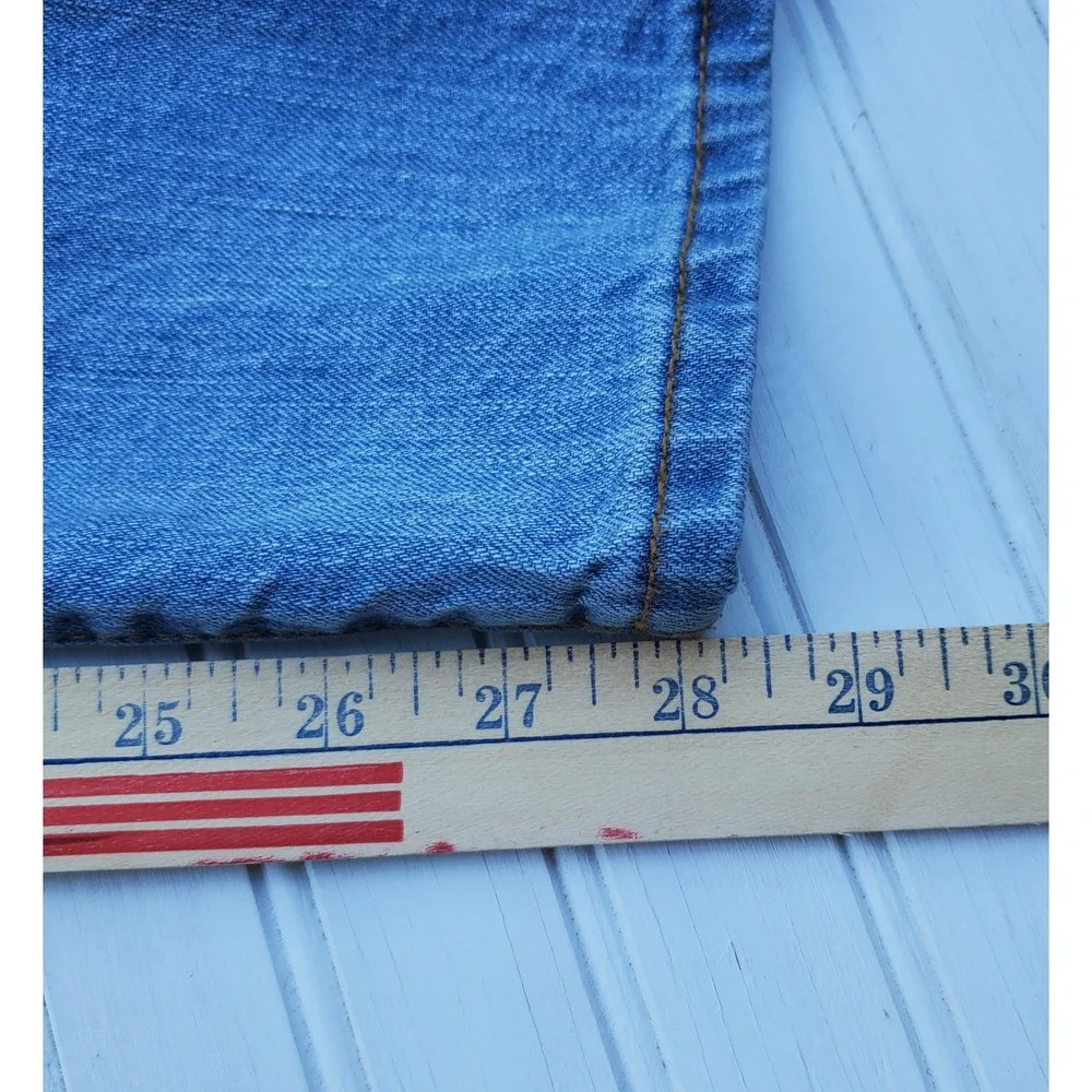 American Eagle Relaxed Straight Leg Jeans Mens 32x30 Medium Wash Blue Cotton